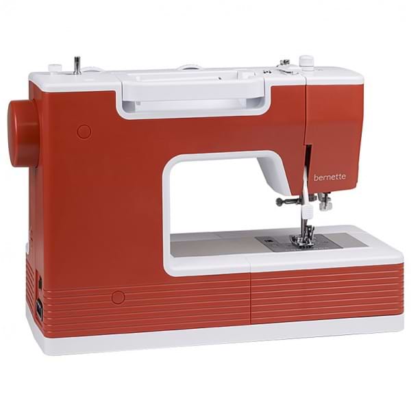 Фото - Швейная машина Bernina b05 Crafter