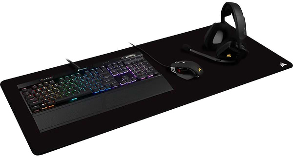 Фото - Килимок для миші ігровий Corsair MM350 Pro Black Extended-XL (CH-9413770-WW)