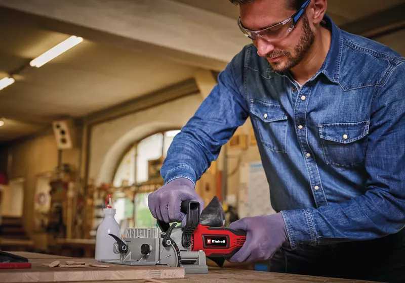 Фото - Фрезер Einhell TE-BJ 900 (4350640)