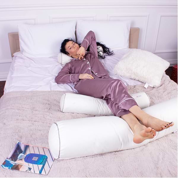 Фото - Подушка валик MirSon №8344 Eco Line Creamy Tencel 100х20 см (2200006250548)