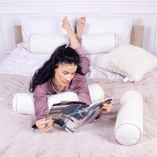 Фото - Подушка валик MirSon №8344 Eco Line Creamy Tencel 100х20 см (2200006250548)