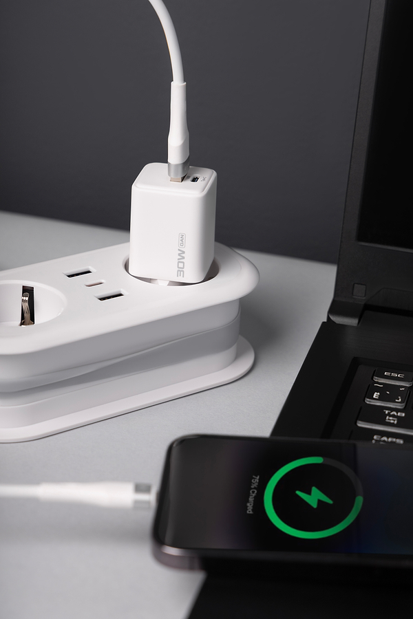 Фото - Мережевий зарядний пристрій Proove Pocket GaN 30W (Type-C + USB) white (WCPG30110002)