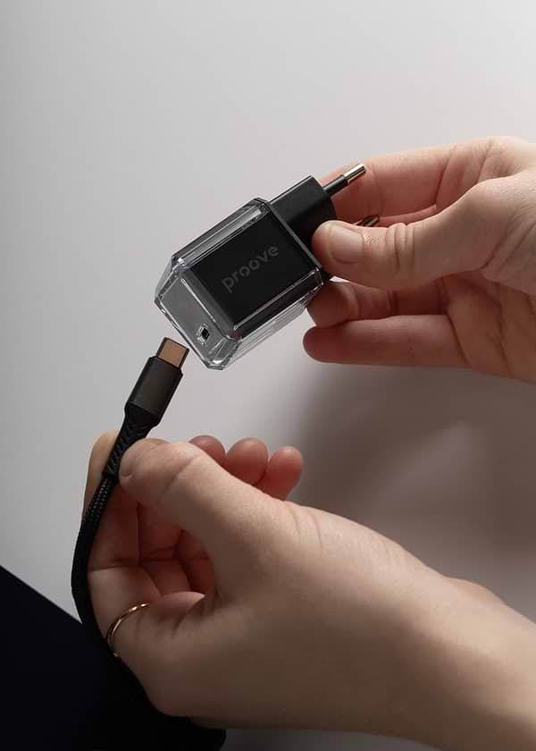 Фото - Мережевий зарядний пристрій Proove Pure GaN 30W (Type-C) black (WCPU30012201)