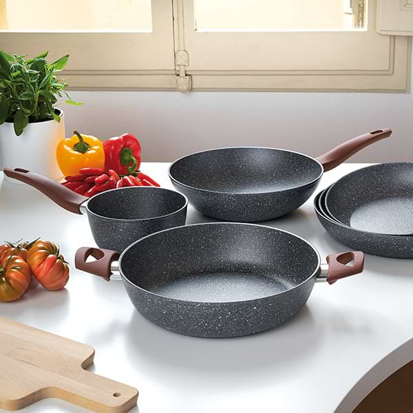 Фото - Ковш TVS Mineralia Eco Induction 20 см 2.6 л (8000807058893)