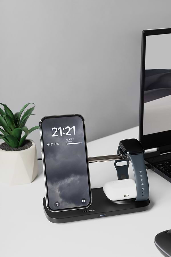 Фото - Бездротовий зарядний пристрій Proove Magnetic Field Pro 3 in 1 Qi2 black (WSMP15002001)