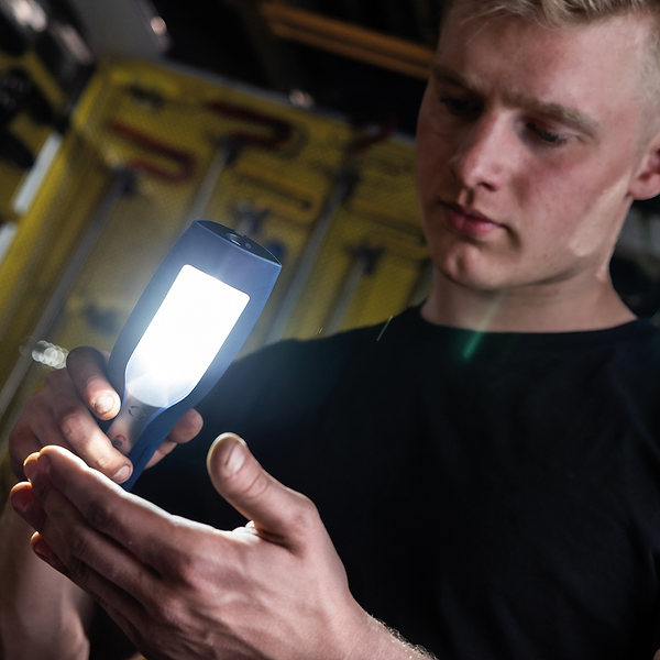 Фото - Ліхтар акумуляторний SCANGRIP MAG PRO WIRELES (Бер.91)