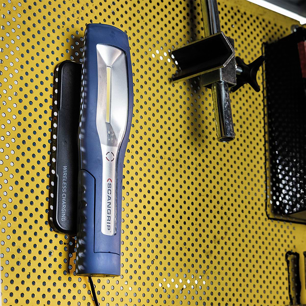 Фото - Ліхтар акумуляторний SCANGRIP MAG PRO WIRELES (Бер.91)