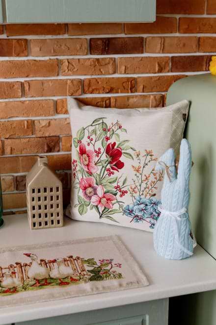 Фото - Подушка декоративная Прованс Цветы в рамке 45х45 см (034203)