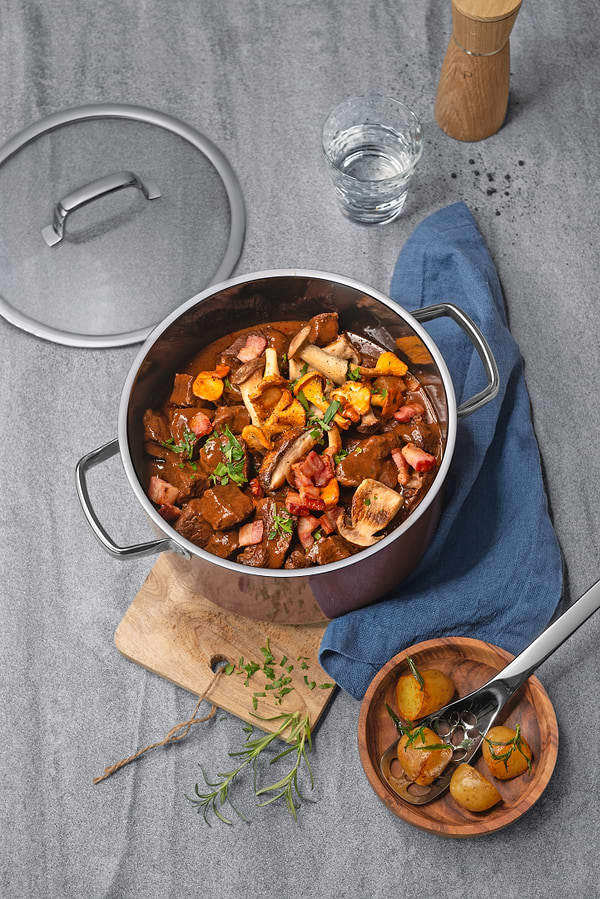 Фото - Каструля WMF FT Mineral Topf 24 см, 5,7 л Rose Quartz (514495290)