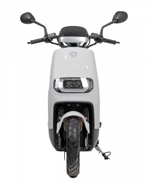 Фото - Електроскутер YADEA E8S White