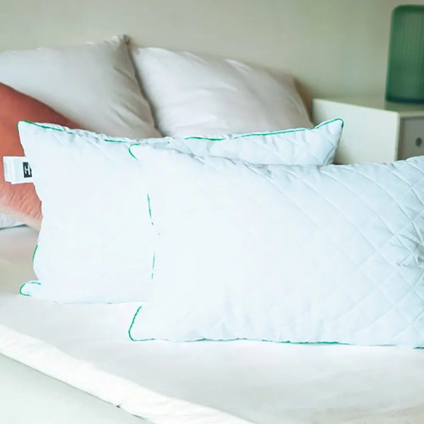 Фото - Подушка стандартна MirSon вовняна Eco Aloe Vera 144 Середня 40х60 см (2200000393524)