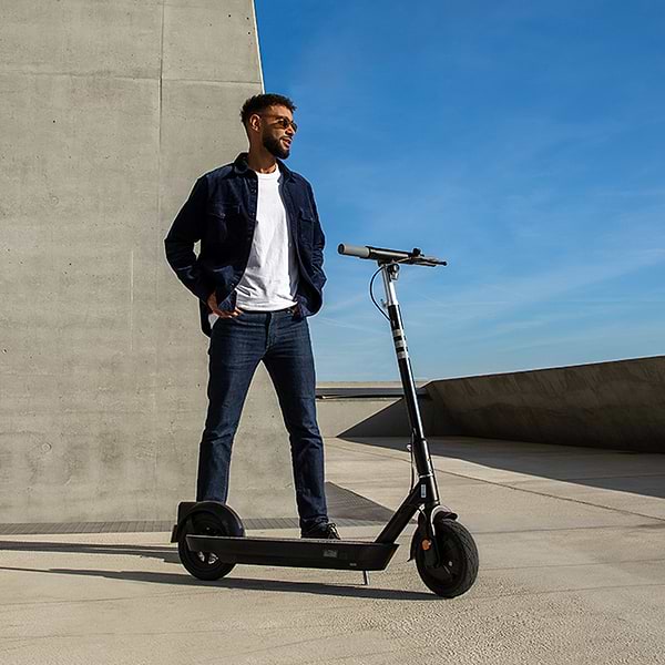 Фото - Электросамокат OKAI ES30-NEON PRO Black (ES30-B)