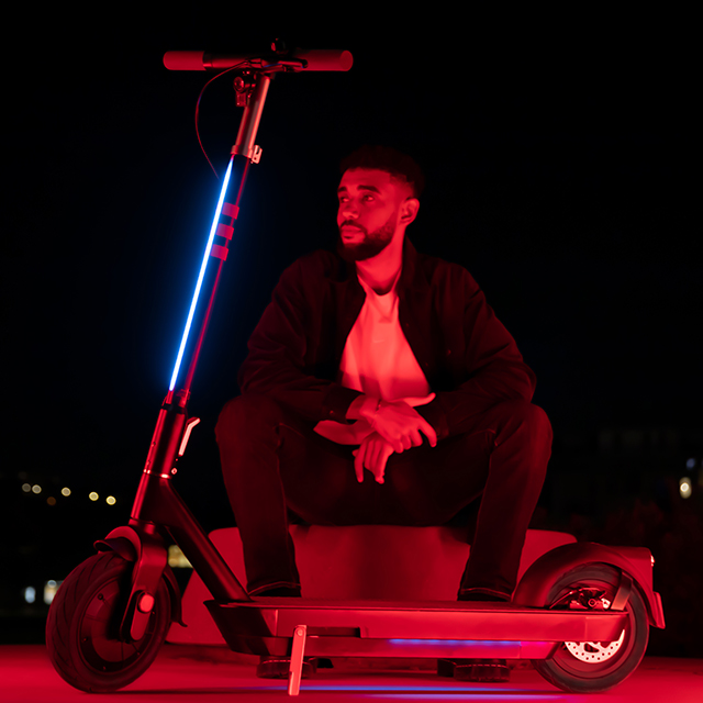 Фото - Электросамокат OKAI ES30-NEON PRO Black (ES30-B)