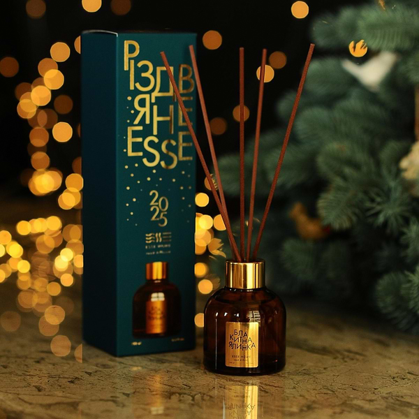 Фото - Аромадиффузор Esse Рождественское Голубая елка 100 мл (4820288090069)