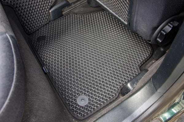 Фото - EVA коврики в салон авто EVAtech для A6 (C5) FWD Audi 1997-2001 2 поколение Combi EU (AU11083CBK5AV8RBB)