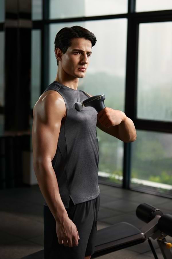 Фото - Масажер для тіла SKG FS700