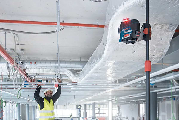 Фото - Рівень лазерний Bosch Professional GLL3-80C (0.601.063.R00)