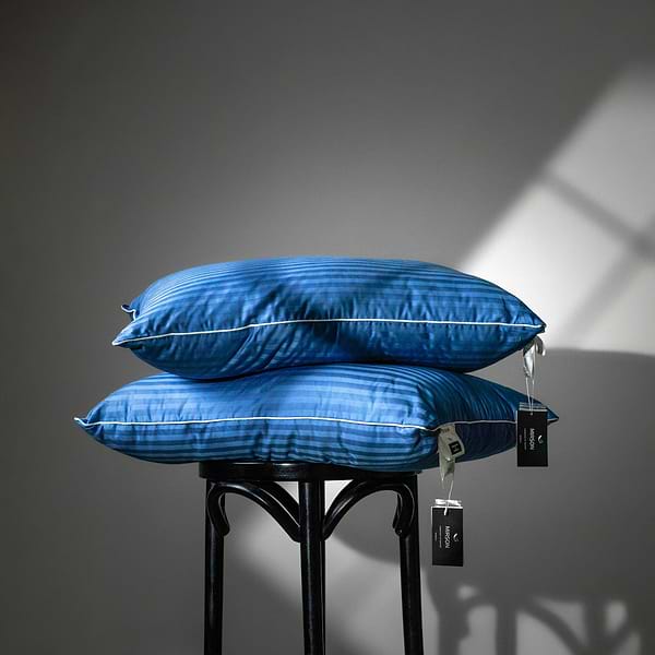 Фото - Подушка стандартна MirSon вовняна 1221 Valentino Hand Made Premium Висока 60х60 см (2200001517813)