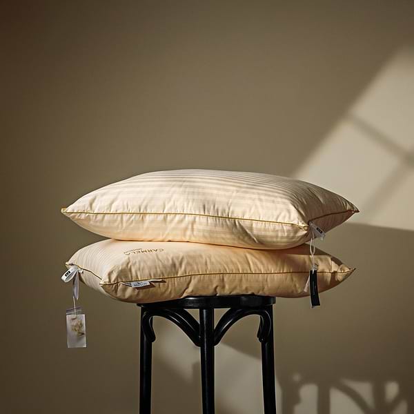 Фото - Подушка стандартная MirSon 1168 Carmela Hand Made EcoSilk 50х70 см (2200001515628)