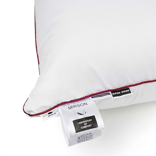 Фото - Подушка стандартна MirSon Hand Made De Luxe 902 70x70 (2200000555793)