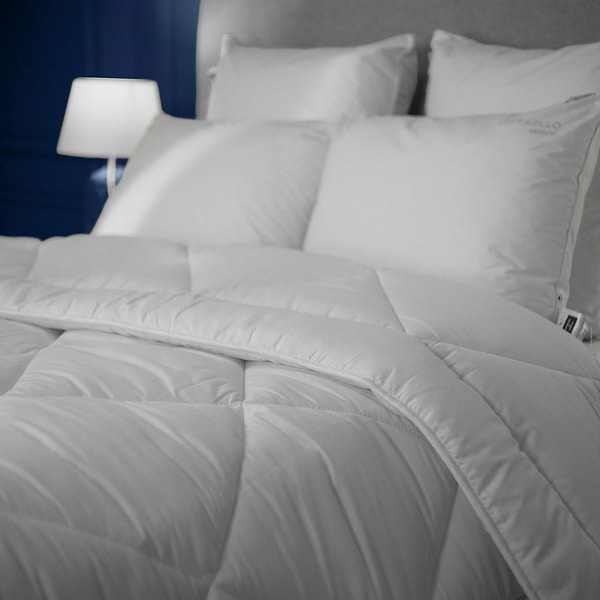 Фото - Ковдра всесезонна двоспальна євро MirSon №1654 Eco Light White 200x220 см (2200002652568)