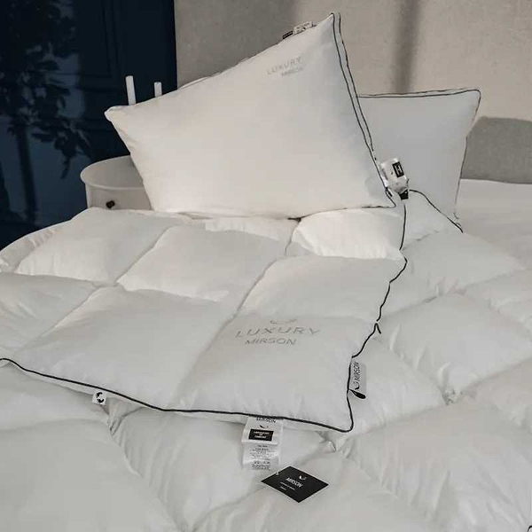 Фото - Ковдра літня двоспальна євро MirSon Silk Luxury Exclusive 0510 220х240 см (2200000038609)