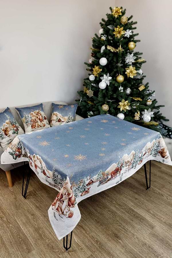 Фото - Скатерть прямоугольная Прованс гобелен Голубое сияние 135х140 (031315)