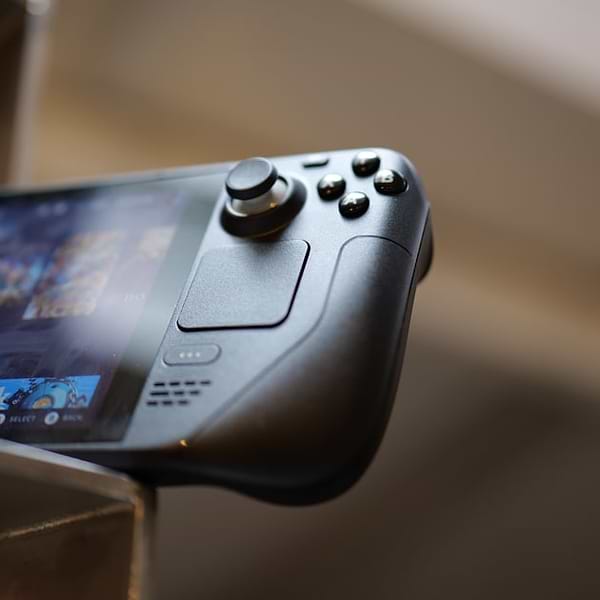 Фото - Игровая приставка портативная Valve Steam Deck OLED 512Gb