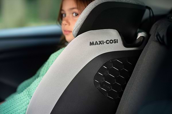 Фото - Автокресло Maxi-Cosi Titan Plus I-Size Authentic Graphite