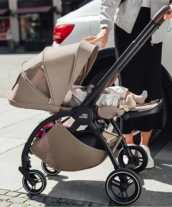 Фото - Коляска прогулочная Britax-Romer RIO Urban Olive (2000041615)