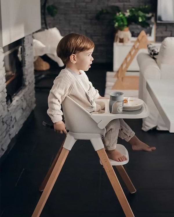 Фото - Стільчик для годування класичний Twistshake White (78888)