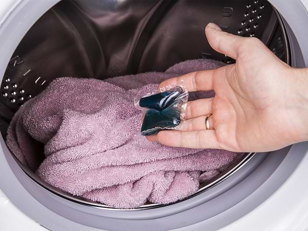 Фото - Стиральная машина Indesit E2SD 2270A UA