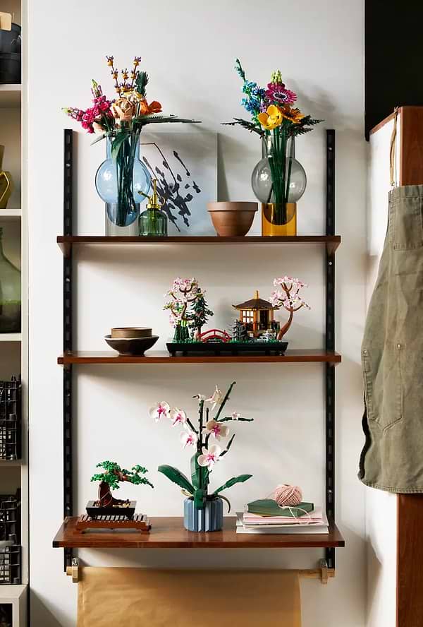 Фото - Конструктор LEGO Icons Тихий сад (10315)