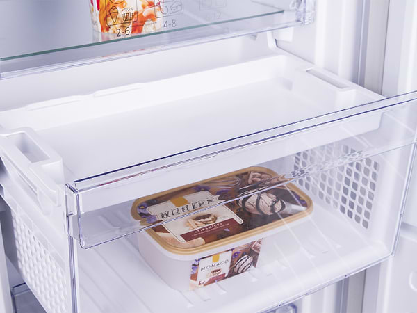 Фото - Морозильная камера Beko RFNE270K21W