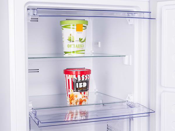 Фото - Морозильная камера Beko RFNE270K21W