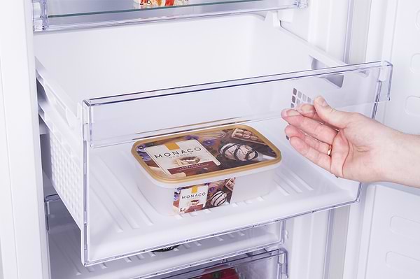 Фото - Морозильная камера Beko RFNE270K21W