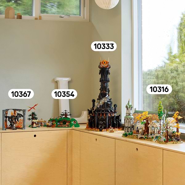 Фото - Конструктор LEGO Icons Володар перснів: Балроґ. Книжковий куточок (10367)