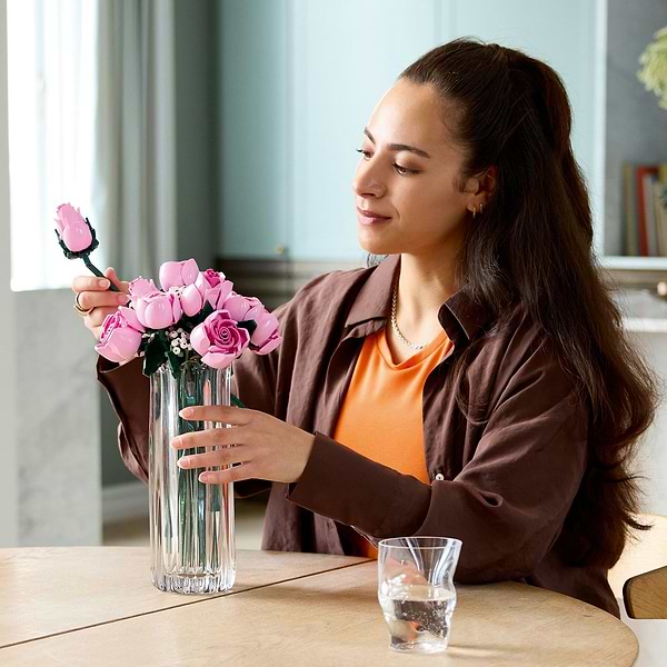 Фото - LEGO Botanicals Букет рожевих троянд (10374)