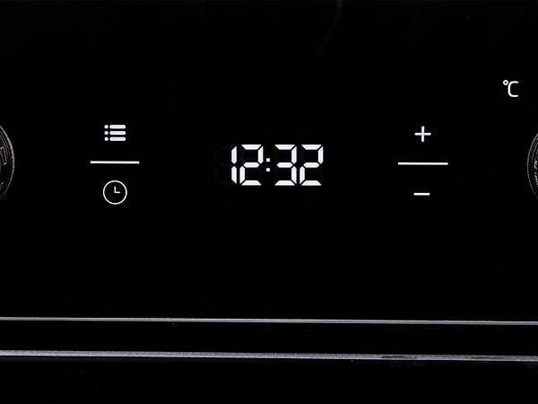 Фото - Духовой шкаф электрический Beko BIM24300BS