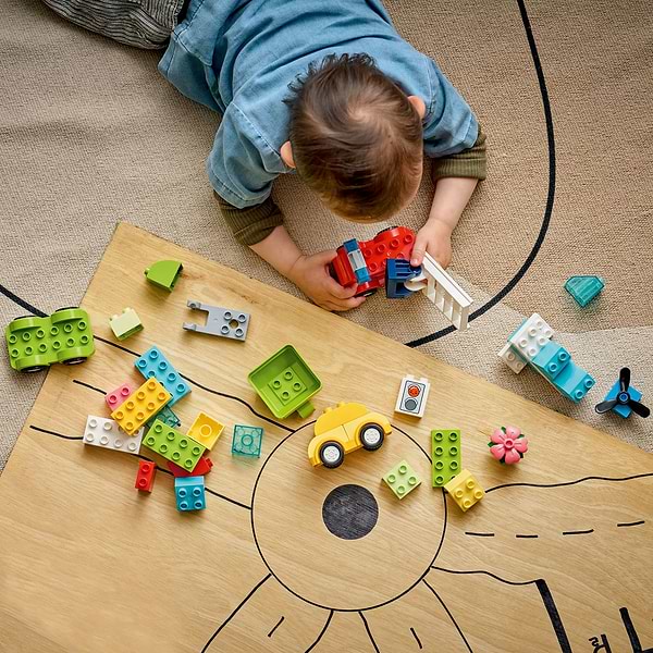 Фото - Конструктор LEGO DUPLO My First Творческие транспортные средства (10474)