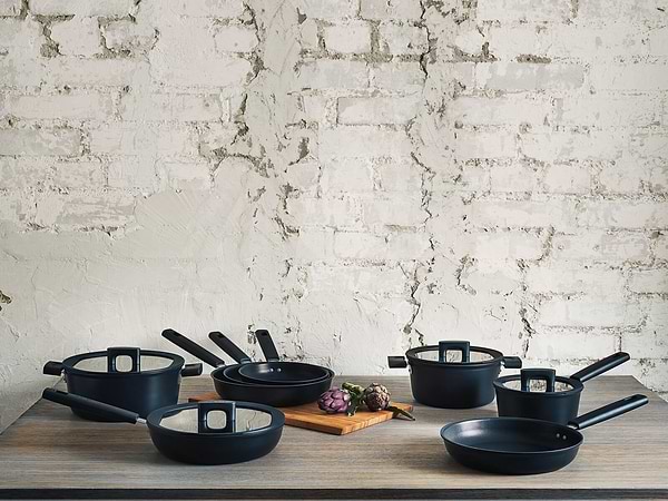 Фото - Сковорода ВОК Fiskars Hard Face 28 см (1020892/1052233)