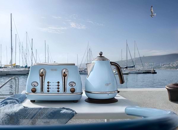 Фото - Электрический чайник Delonghi KBOV2001.AZ