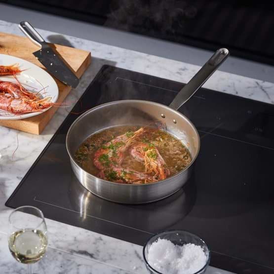 Фото - Сотейник Fiskars All Steel 26 см (1064746)