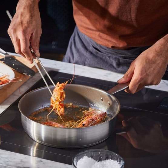 Фото - Сотейник Fiskars All Steel 26 см (1064746)