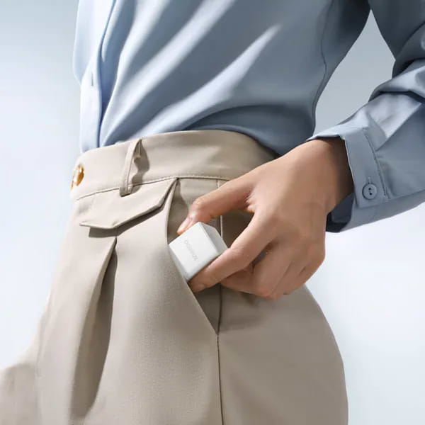 Фото - Сетевое зарядное устройство Baseus Palm Fast Charger 1C 30W EU Moon White (P10111605213-01)