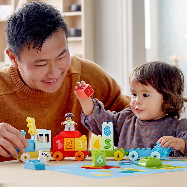 Фото - Конструктор LEGO DUPLO My First Поезд с цифрами – учимся считать (10954)