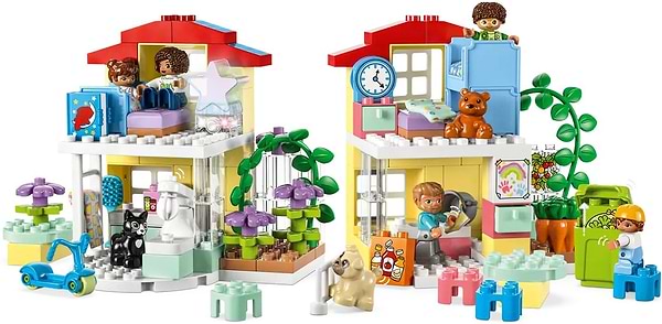 Фото - Конструктор LEGO DUPLO® Семейный дом 3 в 1 (10994)