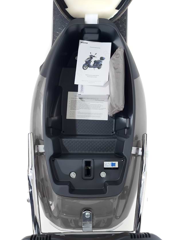 Фото - Электроскутер Maxxter LUMINA Silver