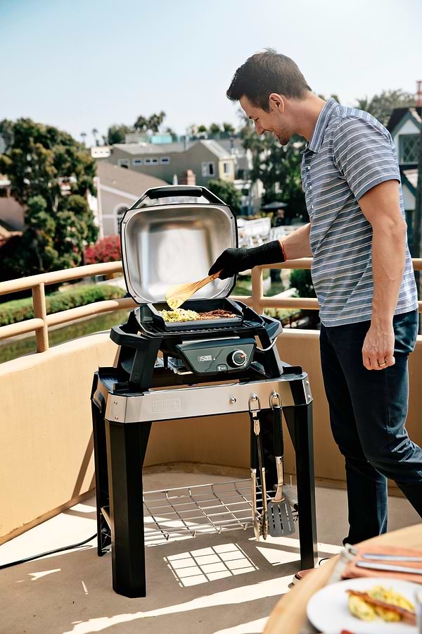 Фото - Гриль-барбекю електричний Weber Pulse 1000 (81010079)