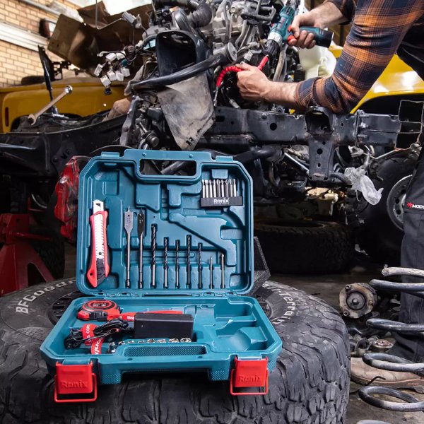 Фото - Дриль-шуруповерт Ronix RS-8013